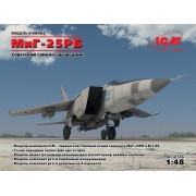 48902 ICM МиГ-25 РБ Советский самолет-разведчик 1/48
